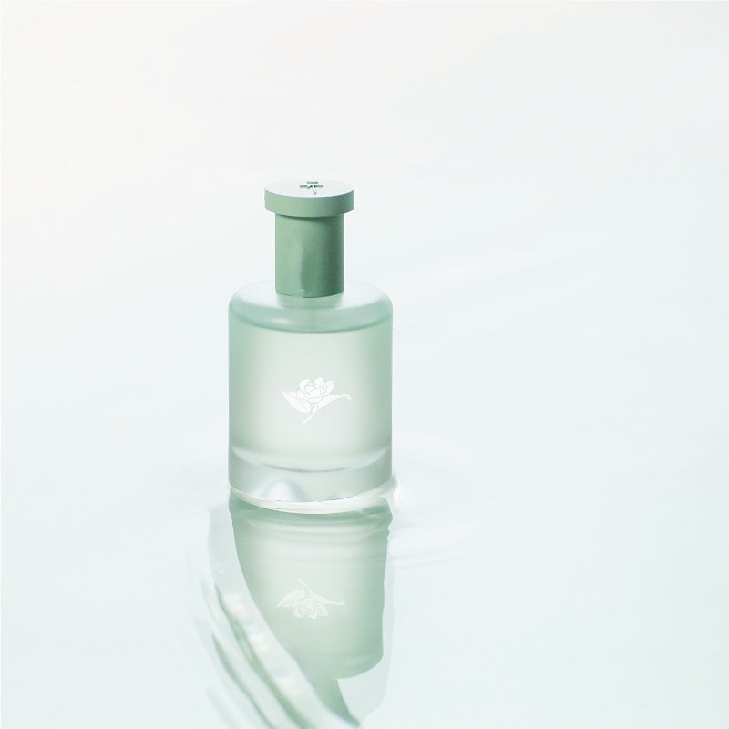 Slow Song · Snow Moon Eau De Toilette